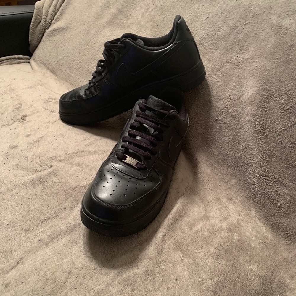NIKE AIRFORCE ONE LOW